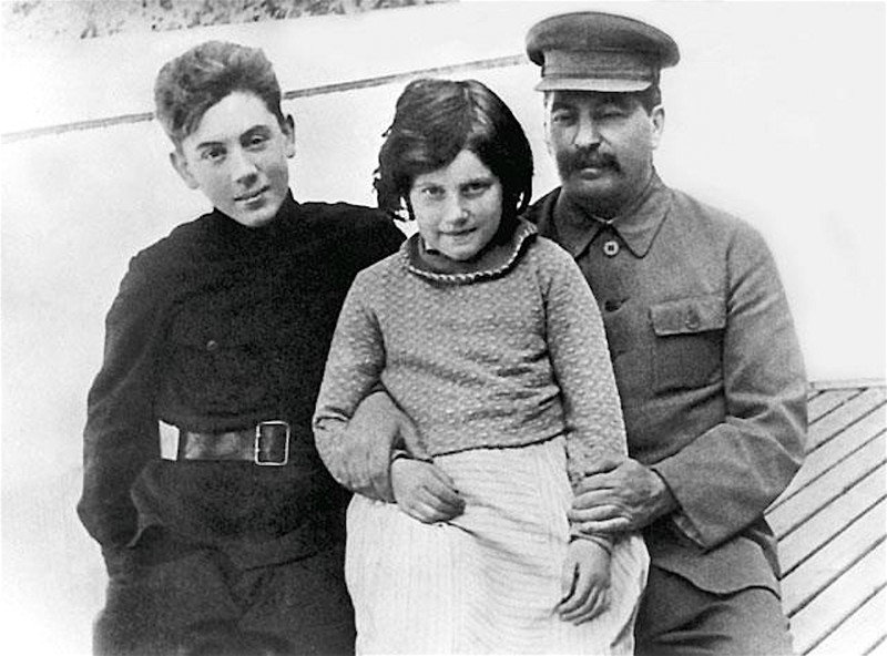 Василий Сталин и Светлана Аллилуева