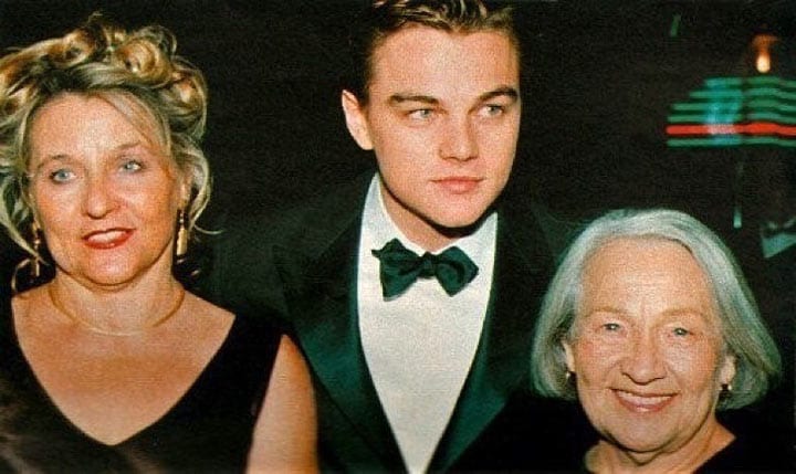 Леонардо с бабушкой и мамой