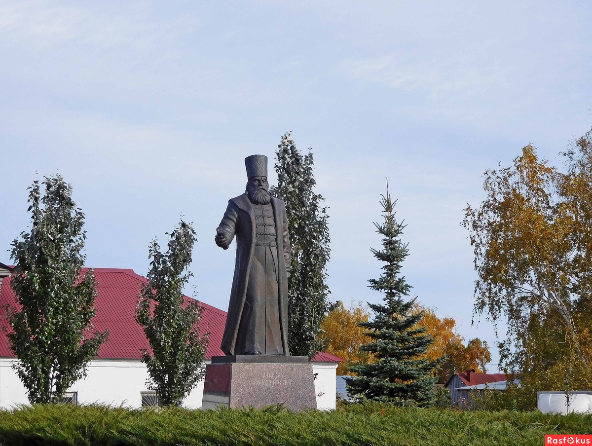 Памятник Михаилу Воротынскому