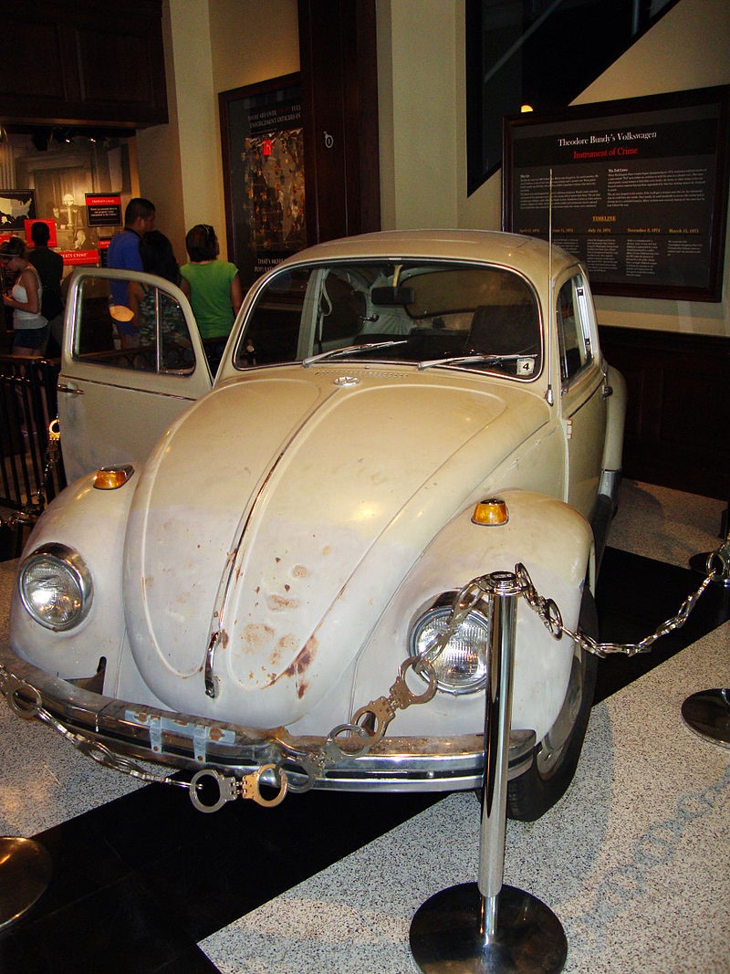 Автомобиль Теда Банди, находящийся ныне в Национальном музее преступления и наказания в Вашингтоне